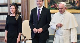 Galerii: Justin Trudeau käis abikaasaga paavsti audientsil