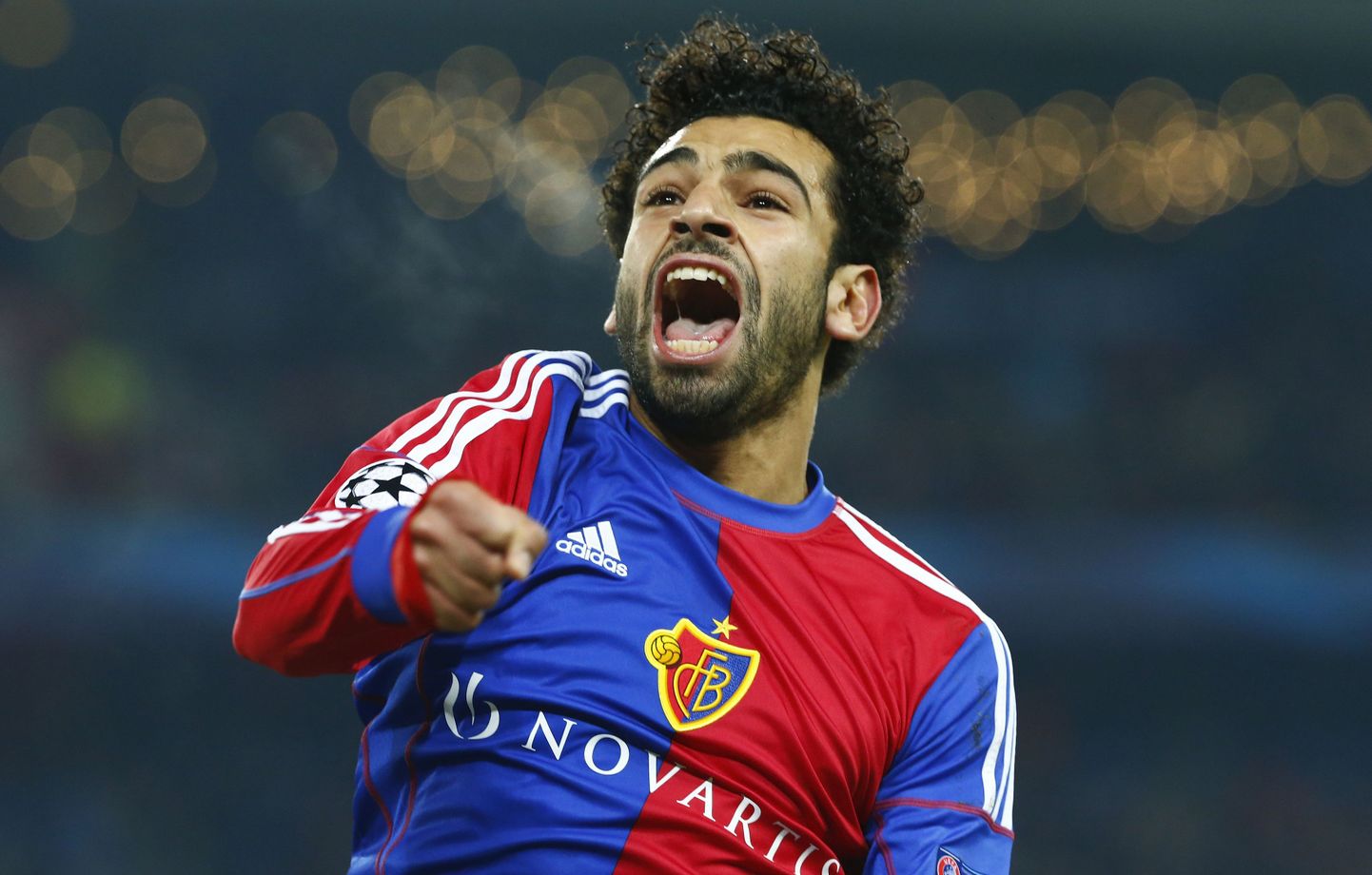 Baseli mängija Mohamed Salah tähistab võiduväravat Chelsea üle.