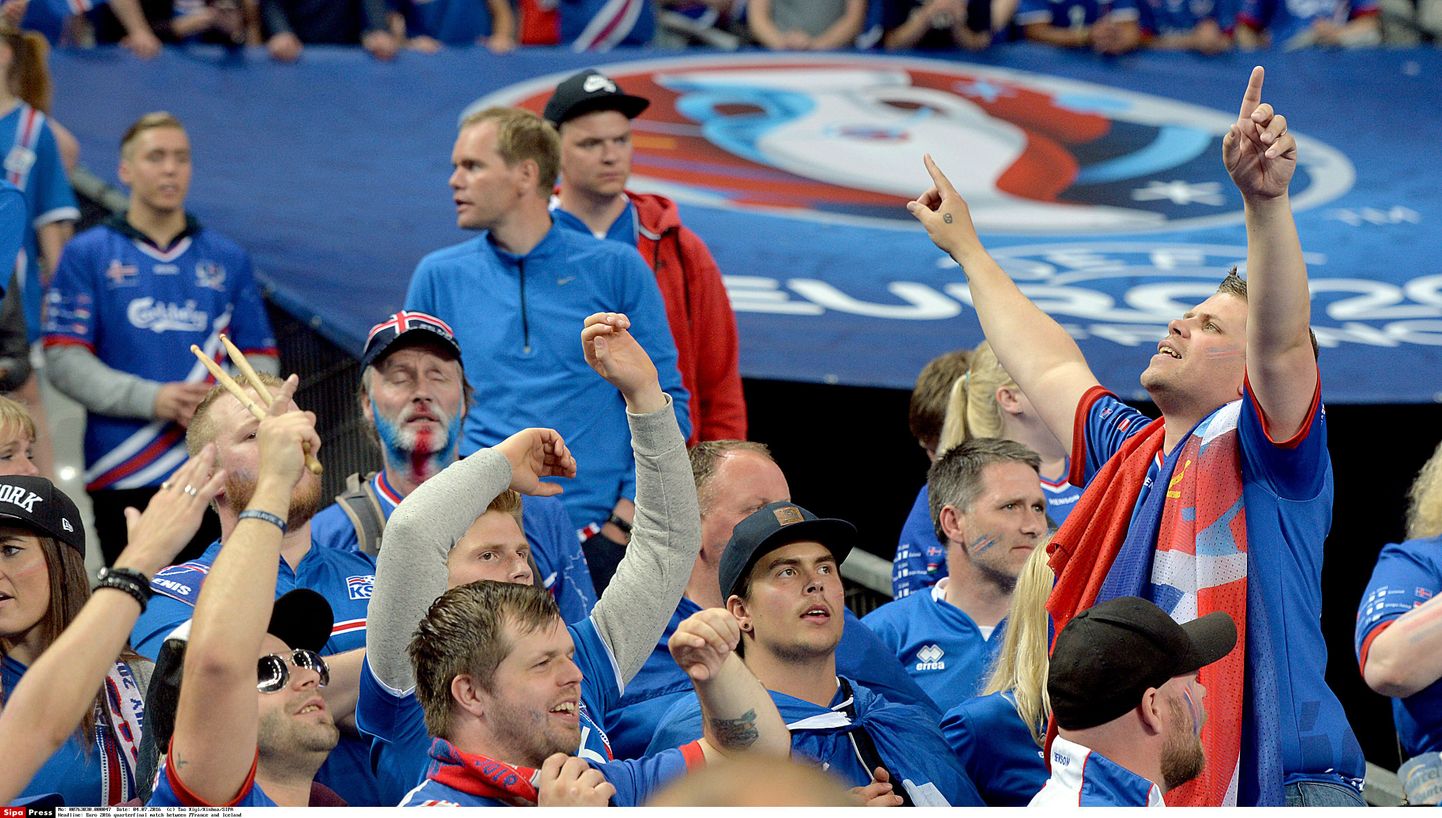 Islandi koondise fännid Euroopa meistrivõistlustel