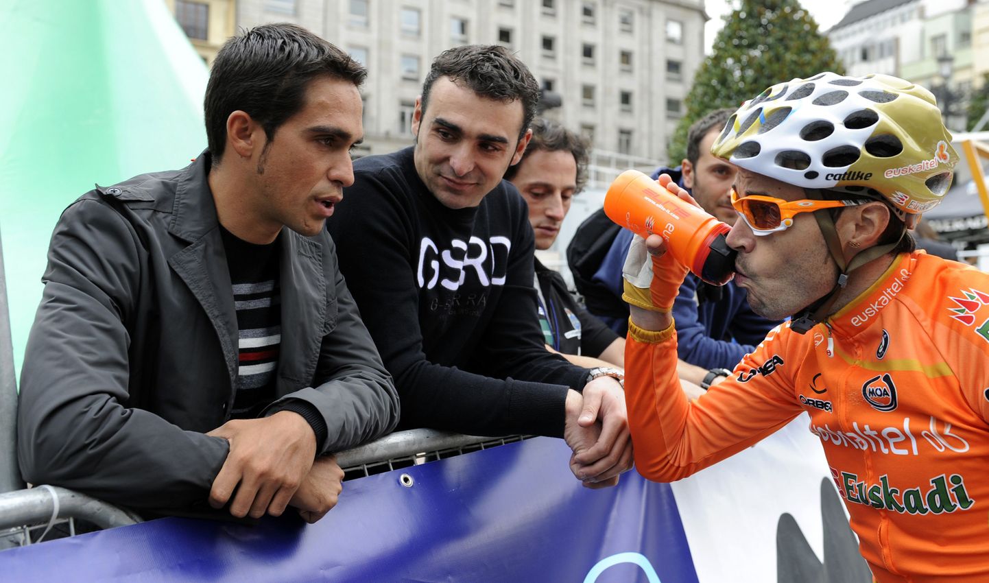 Alberto Contador (vasakul) ja Samuel Sanchez (paremal).