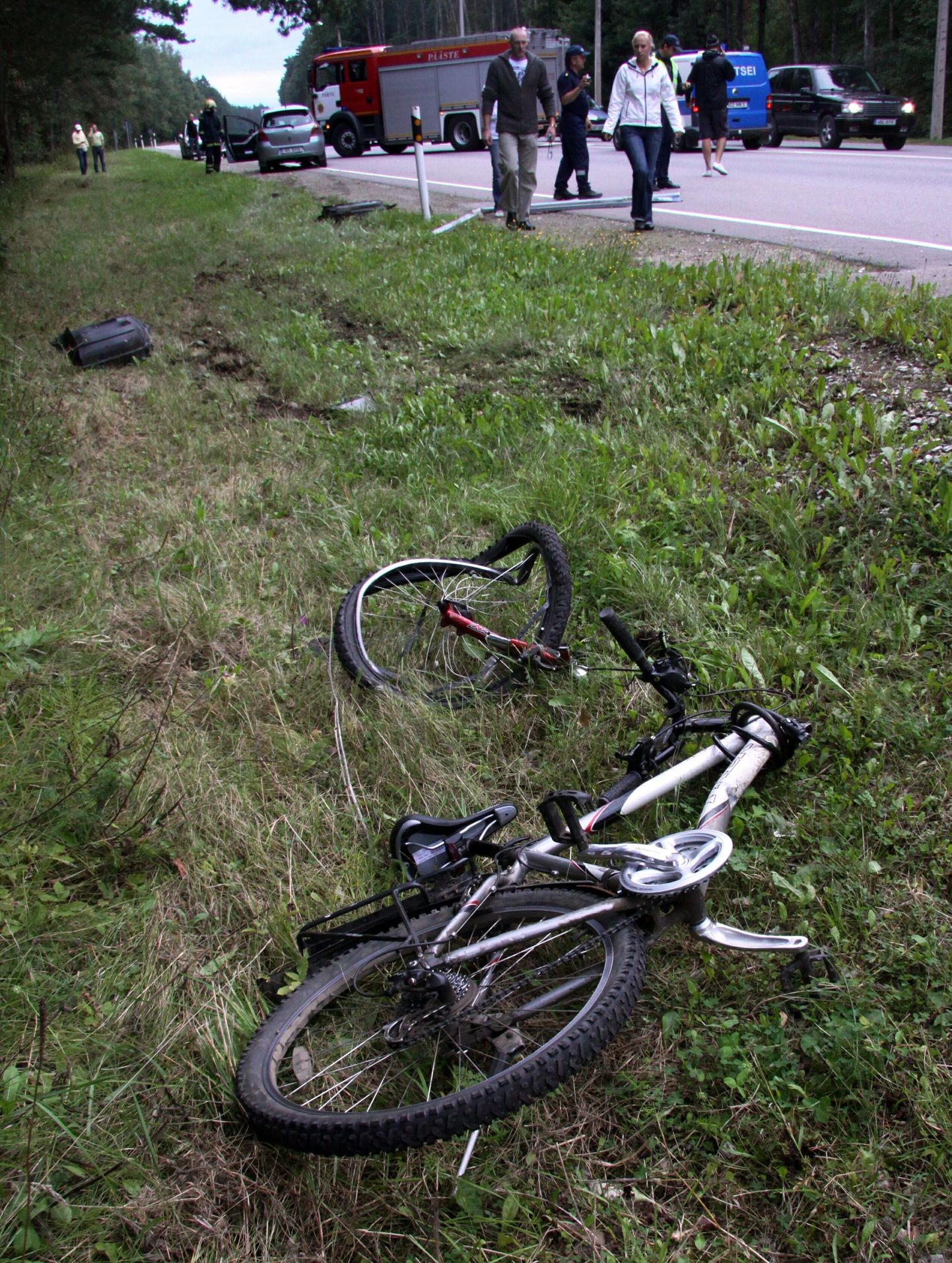 Велосипед после аварии.