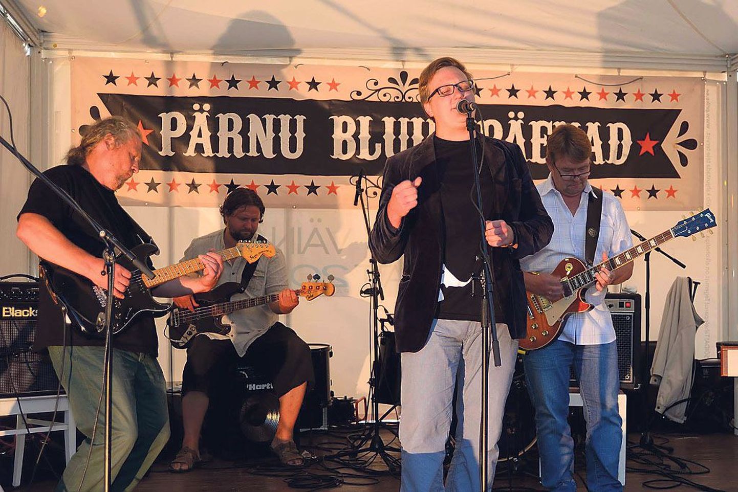 Osaliselt omaloomingut, osaliselt kavereid esitav Pärnu Bluesiklubi bänd on üllataval kombel vanem kui klubi ise.