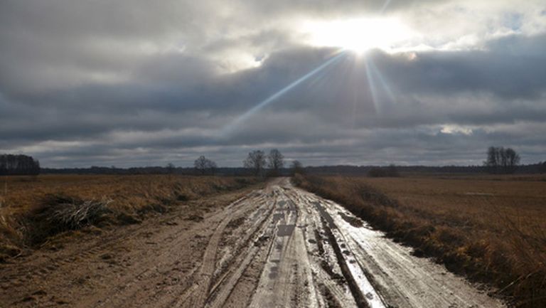 Pārgājienu Sudjērs sāka 6. februārī Latvijas tālākajā rietumu punktā jeb “Zaļajā starā” Bernātos. Līdz marta sākumam viņš plāno nokļūt līdz tālākajam punktam austrumos - Zilupes novada Pasienē 