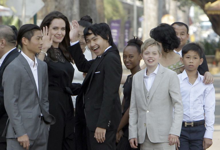 Angelina Jolie ja kambodžalased