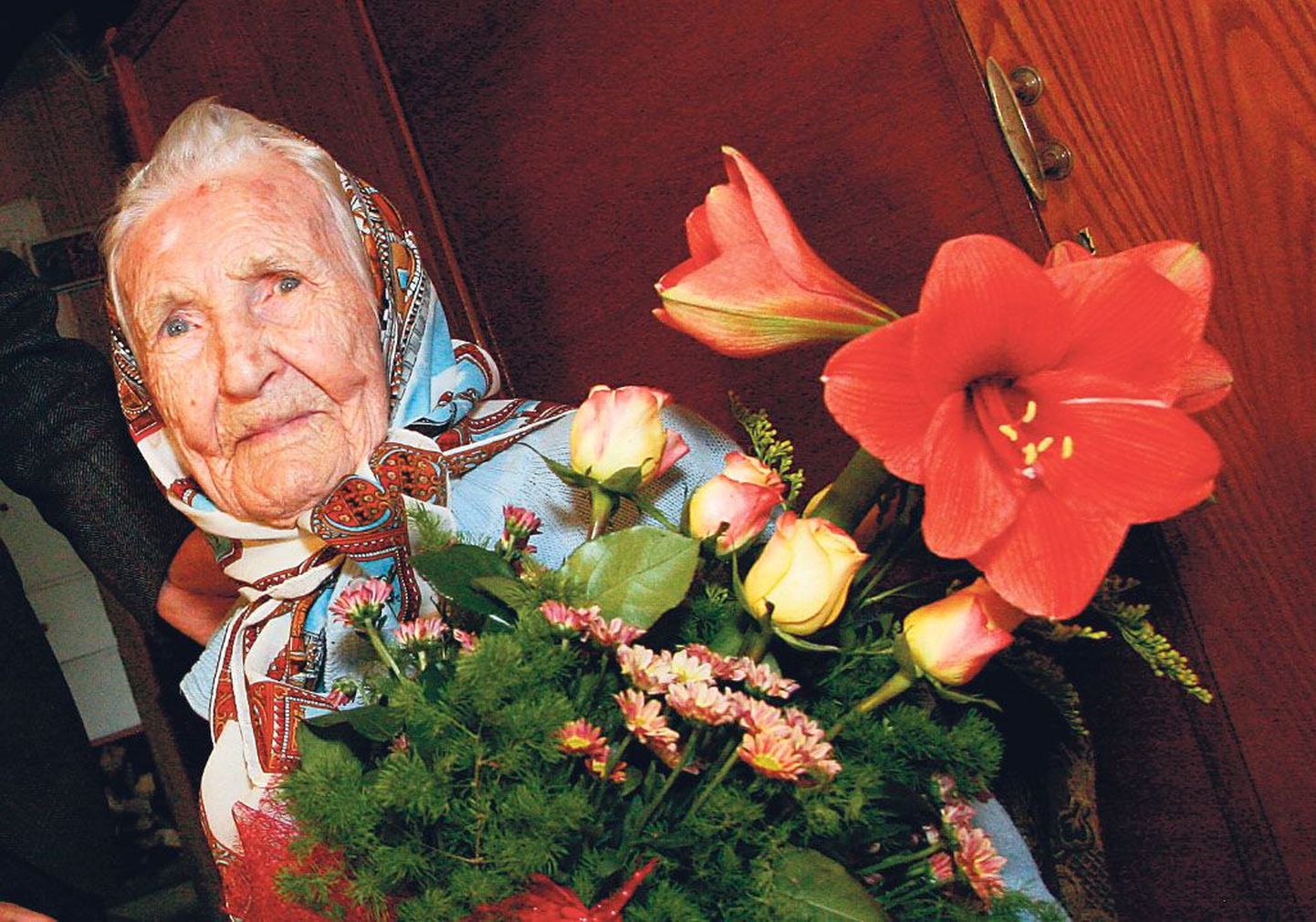 Piistaoja külas tähistas eile 103. sünnipäeva Alma-Katarina Puusepp.
