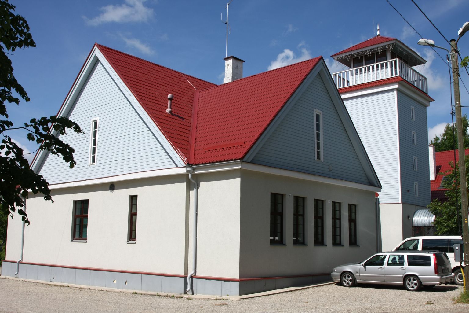 Puka vallavolikogu peab istungeid vallakeskuse rahvamajas.