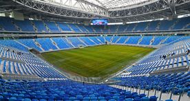 Возможно только в России? Газон новой арены