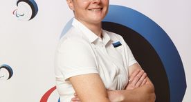 Eesti lippu kannab paraolümpiamängude avamisel Sirly Tiik