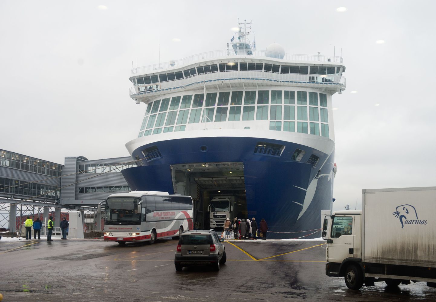 Eckerö Line'i laev Finlandia Tallinna sadamas.
