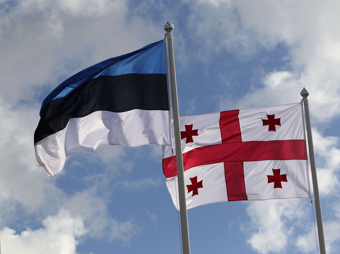 Eesti ja Gruusia lipud