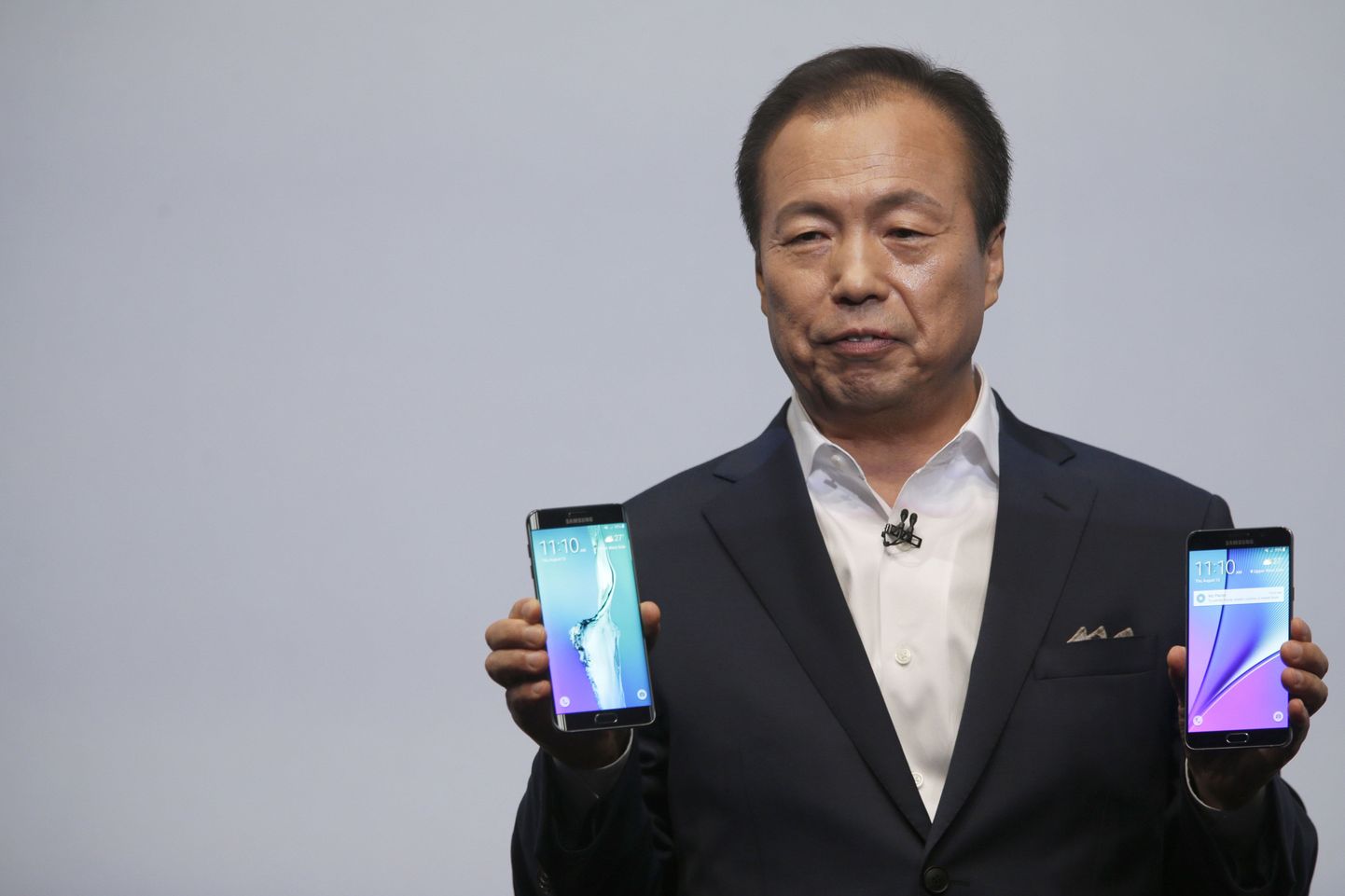 Samsungi mobiiliäri suurte võitudeni viinud JK Shin vahetati välja