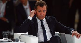 Вылет рейсов из аэропорта Пулково задержали ради самолета Дмитрия Медведева