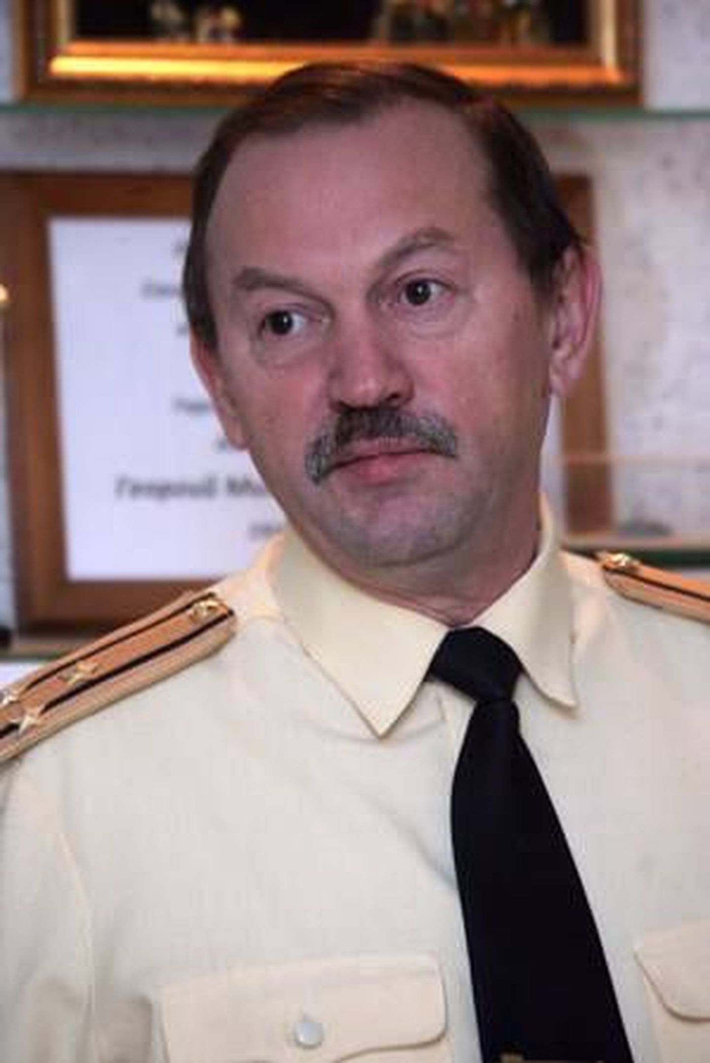 Капитан первого ранга в отставке Игорь Курдин.