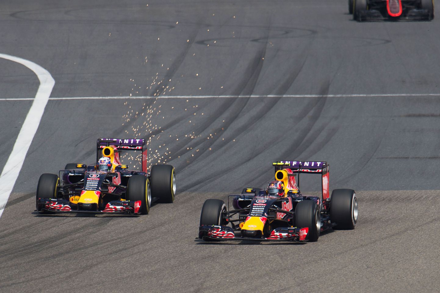 Daniil Kvyat ja Daniel Ricciardo.