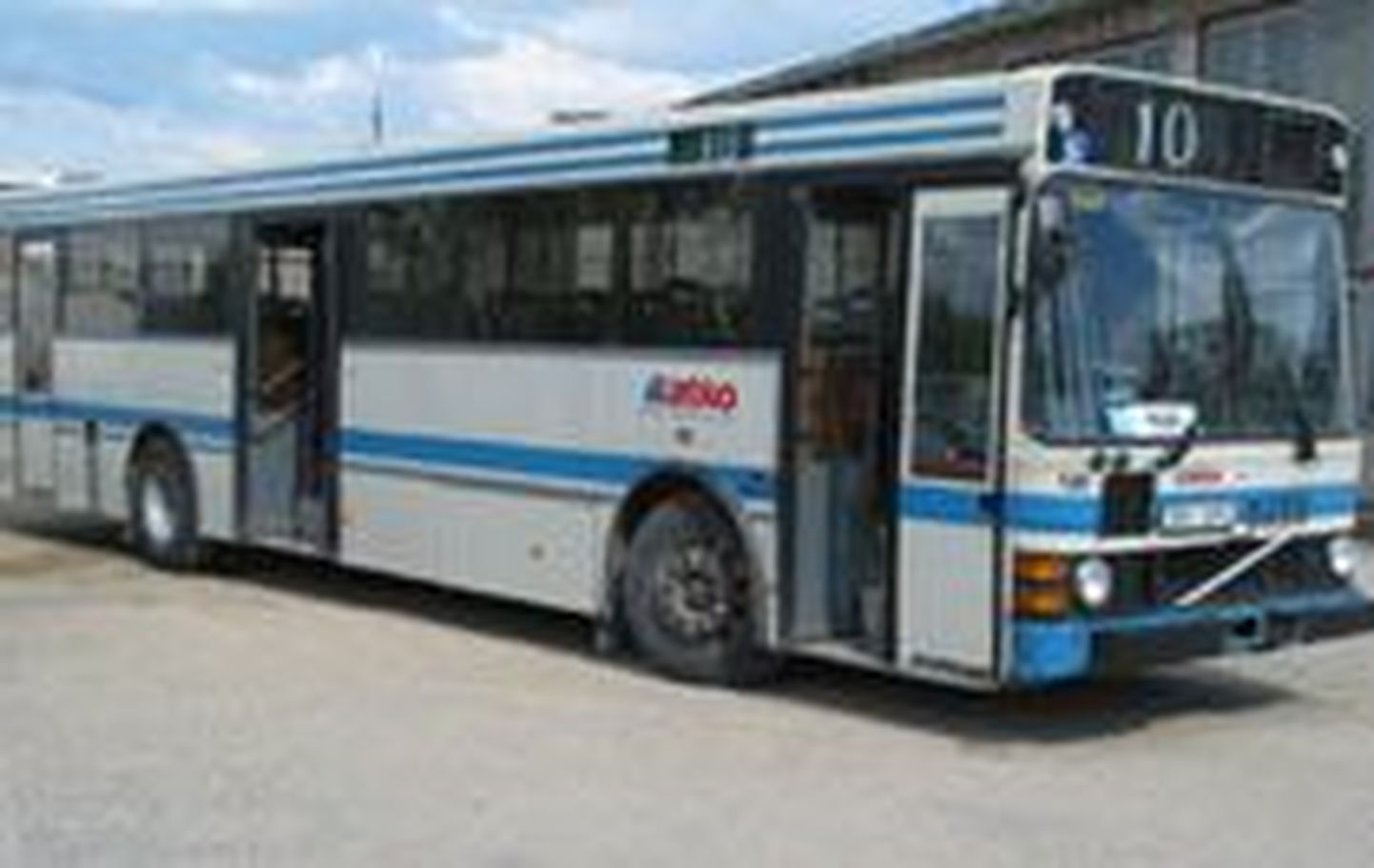 Автобус ATKO Liinid.