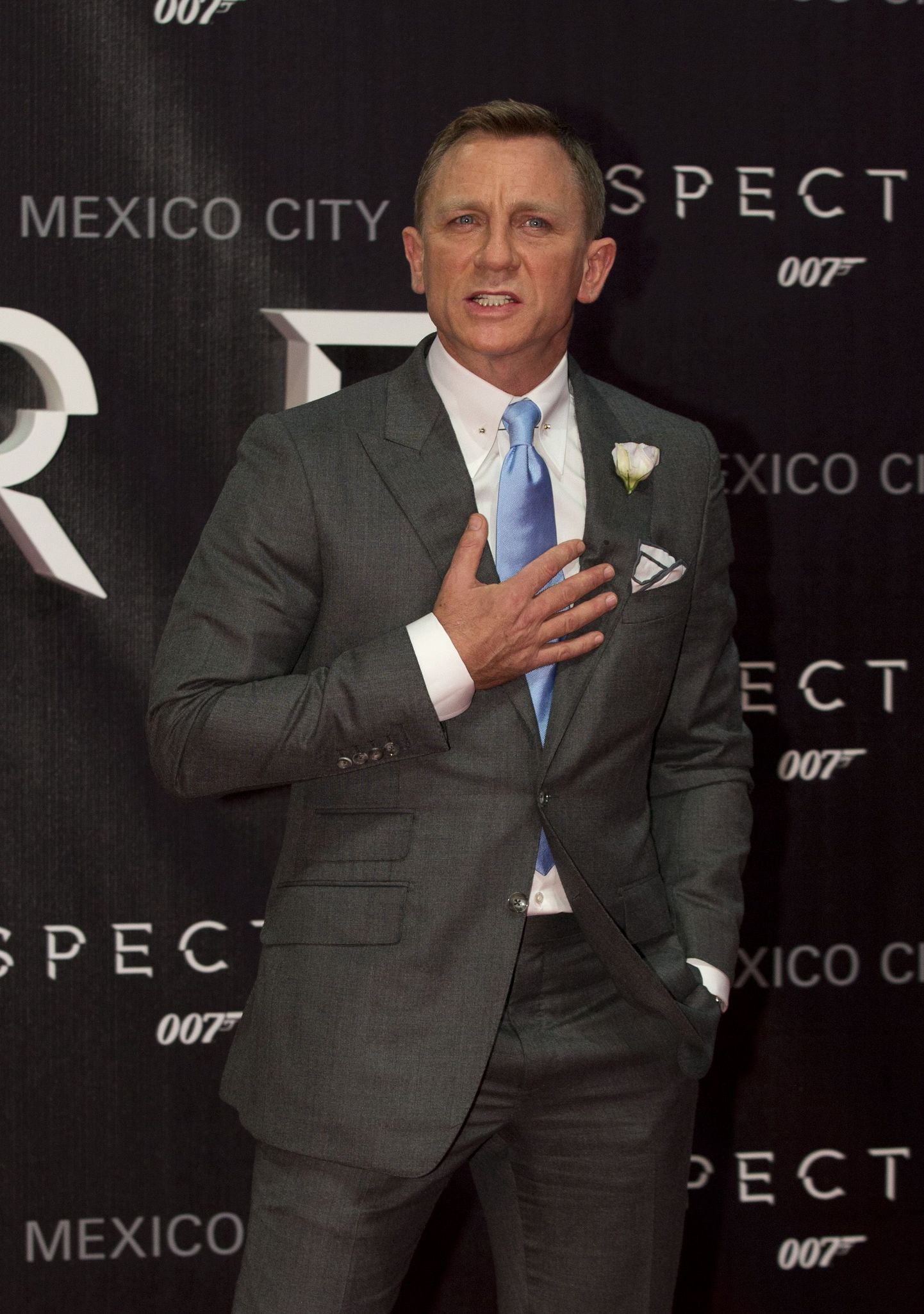Daniel Craig «Spectre`i» esilinastusel Mehhiko pealinnas Mexicos