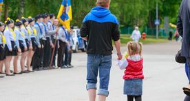 Галерея: в Нарва-Йыэсуу прошел парад