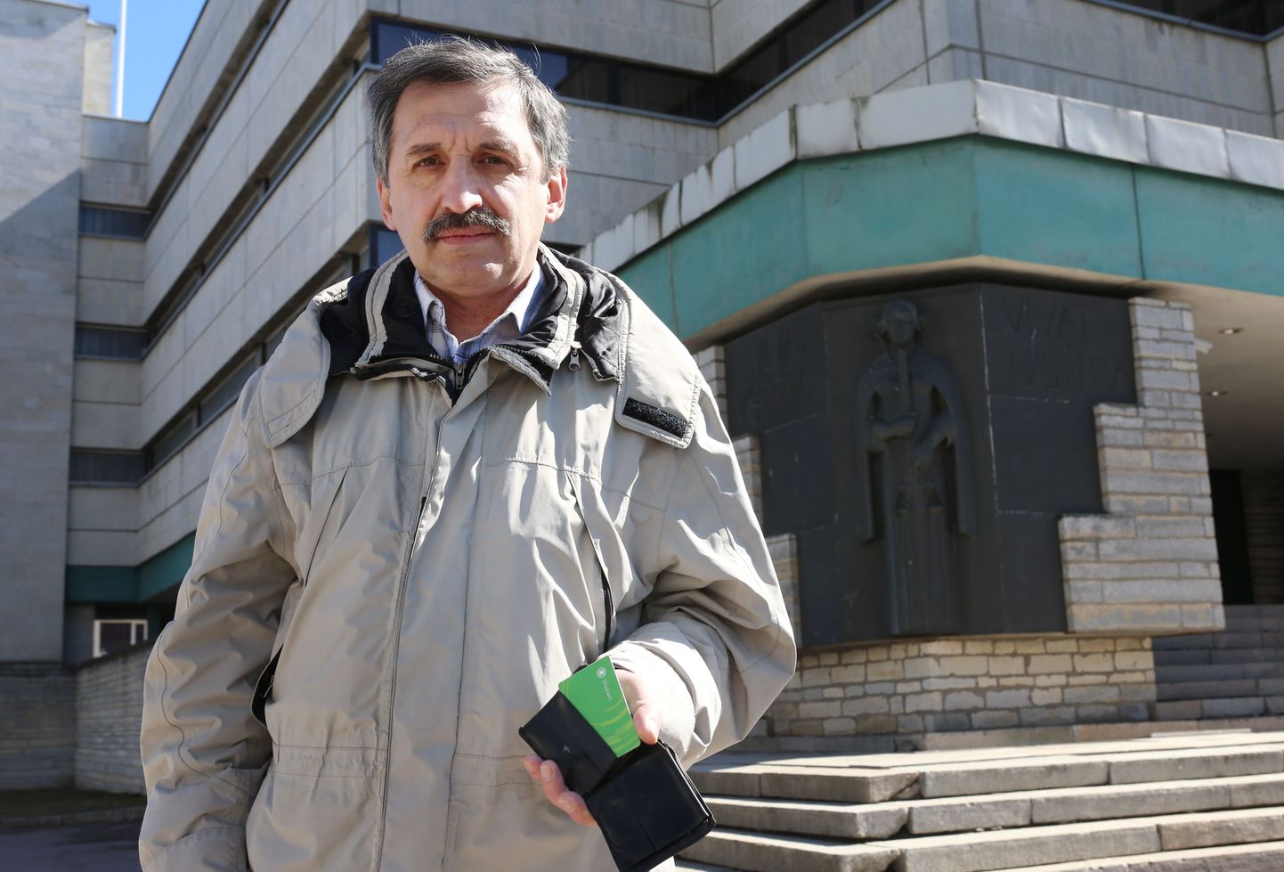 Анатолий Патлатенко: «Не желаю жить в полицейском государстве, где за моими передвижениями следит МуПо!»