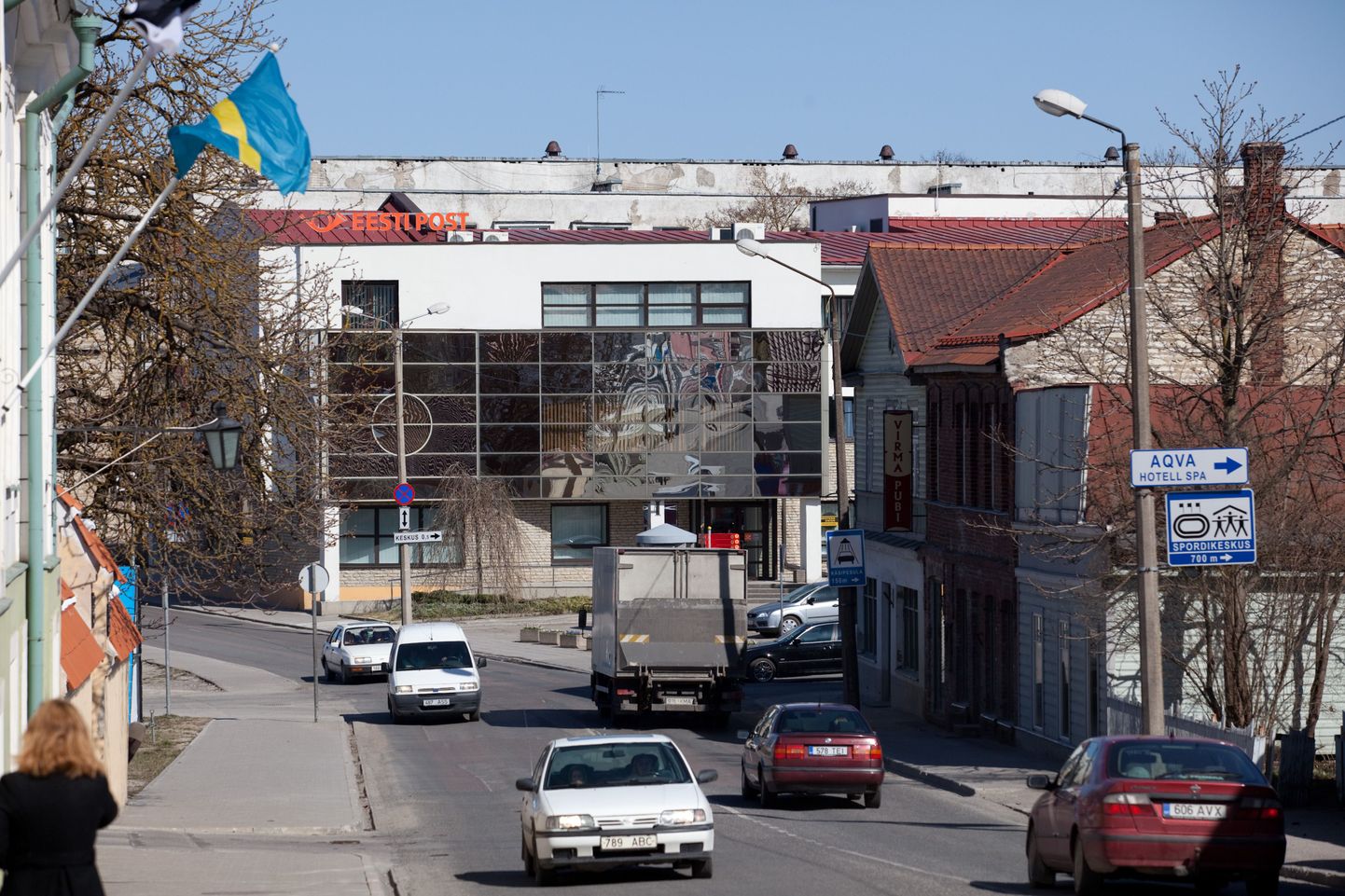 Eesti Post müüb Rakvere kunagist Maapanga hoonet.