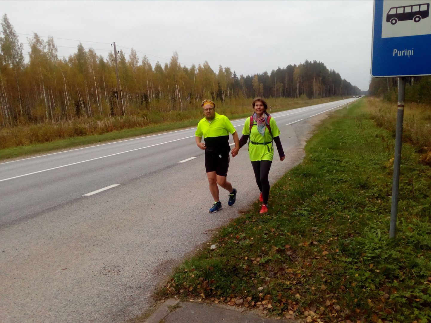 Täna keskpäeva paiku oli Contra koos ühe toetajaga Valmierast umbes 16-kilomeetri kaugusel.