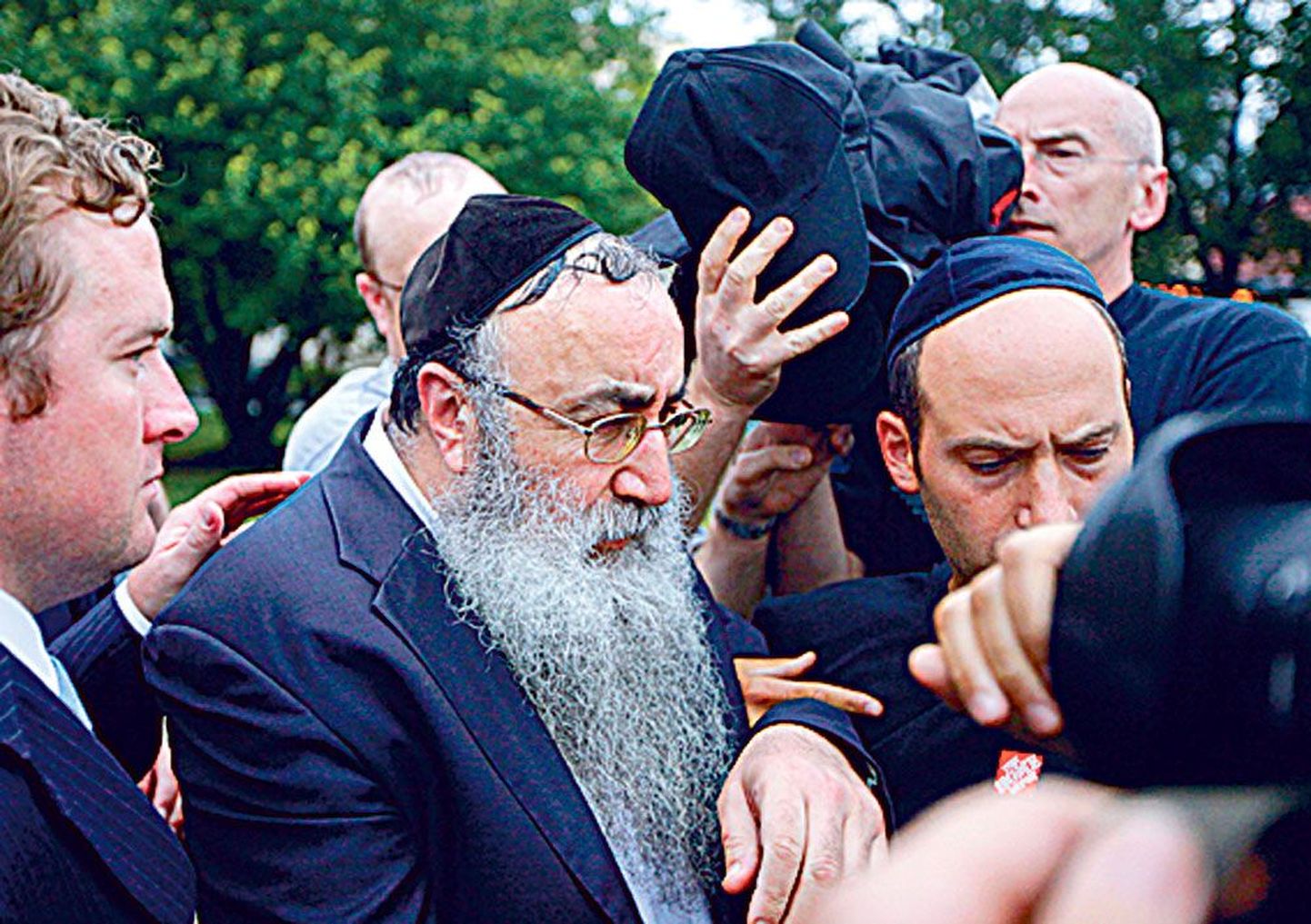 Üks vahistatud rabidest.