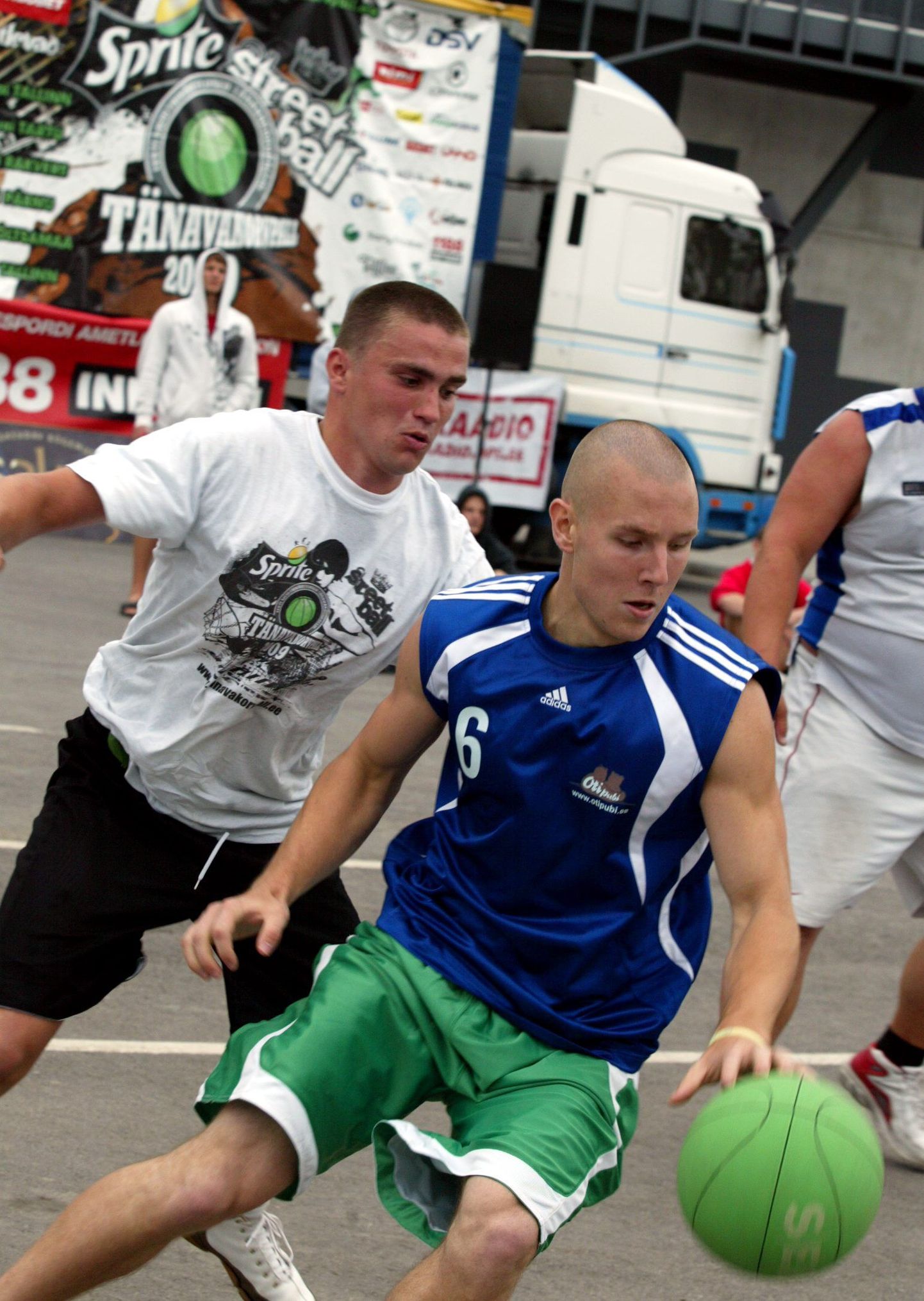 Tänavakorvpalli 3.etapp 2009. aastal Rakveres.