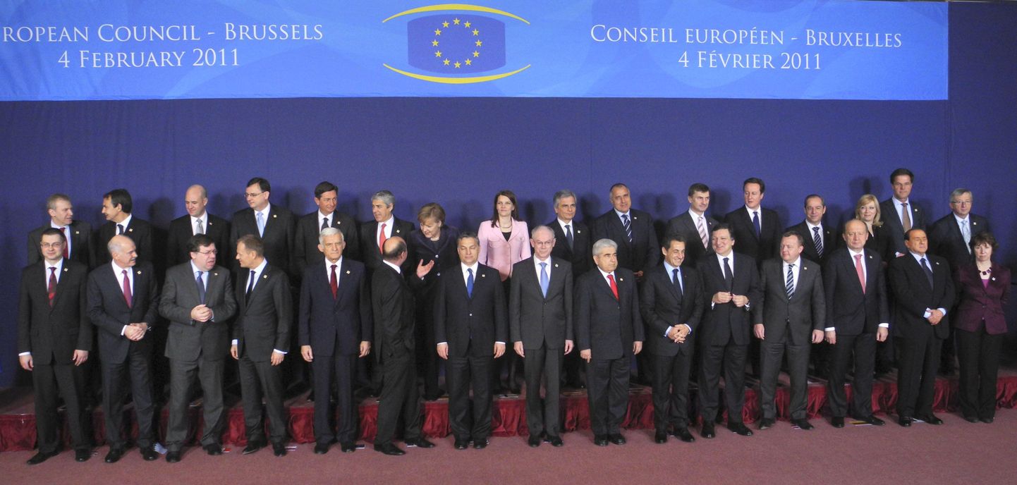 Лидеры стран-членов ЕС на саммите в Брюсселе.