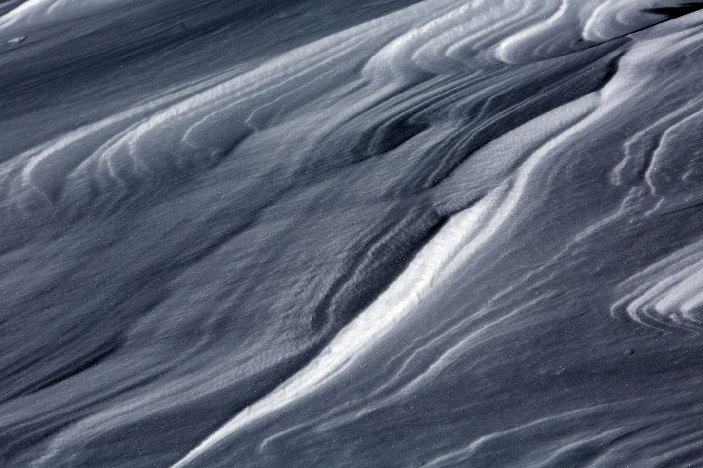 Marsil võivad praegugi möllata lumetormid.  Pilt on illustratiivne.