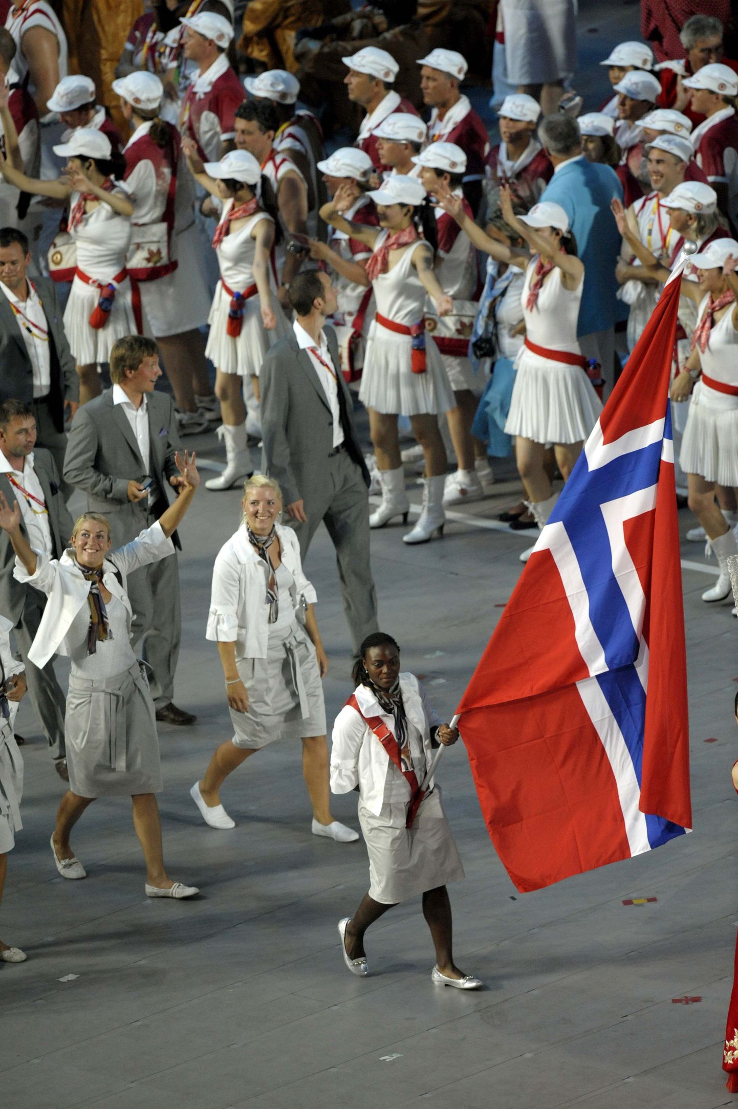 2008. aasta suveolümpiamängud Pekingis, kus Norra lippu kandis Ruth Kasirye.
