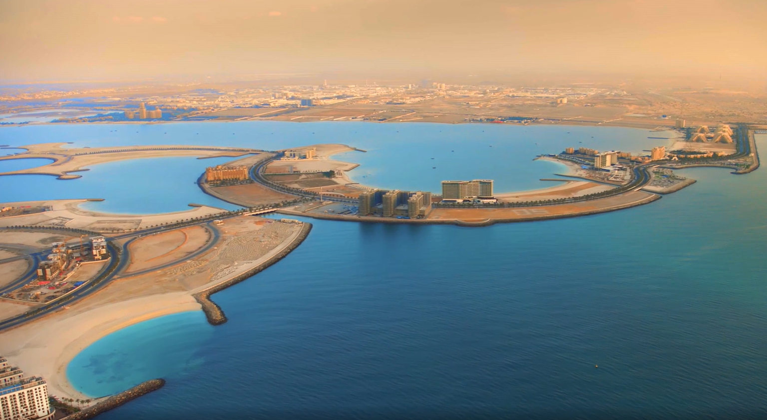 Arenev Ras Al Khaimah linnulennult