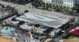 Прямой эфир: смотрите парад по случаю Дня победы