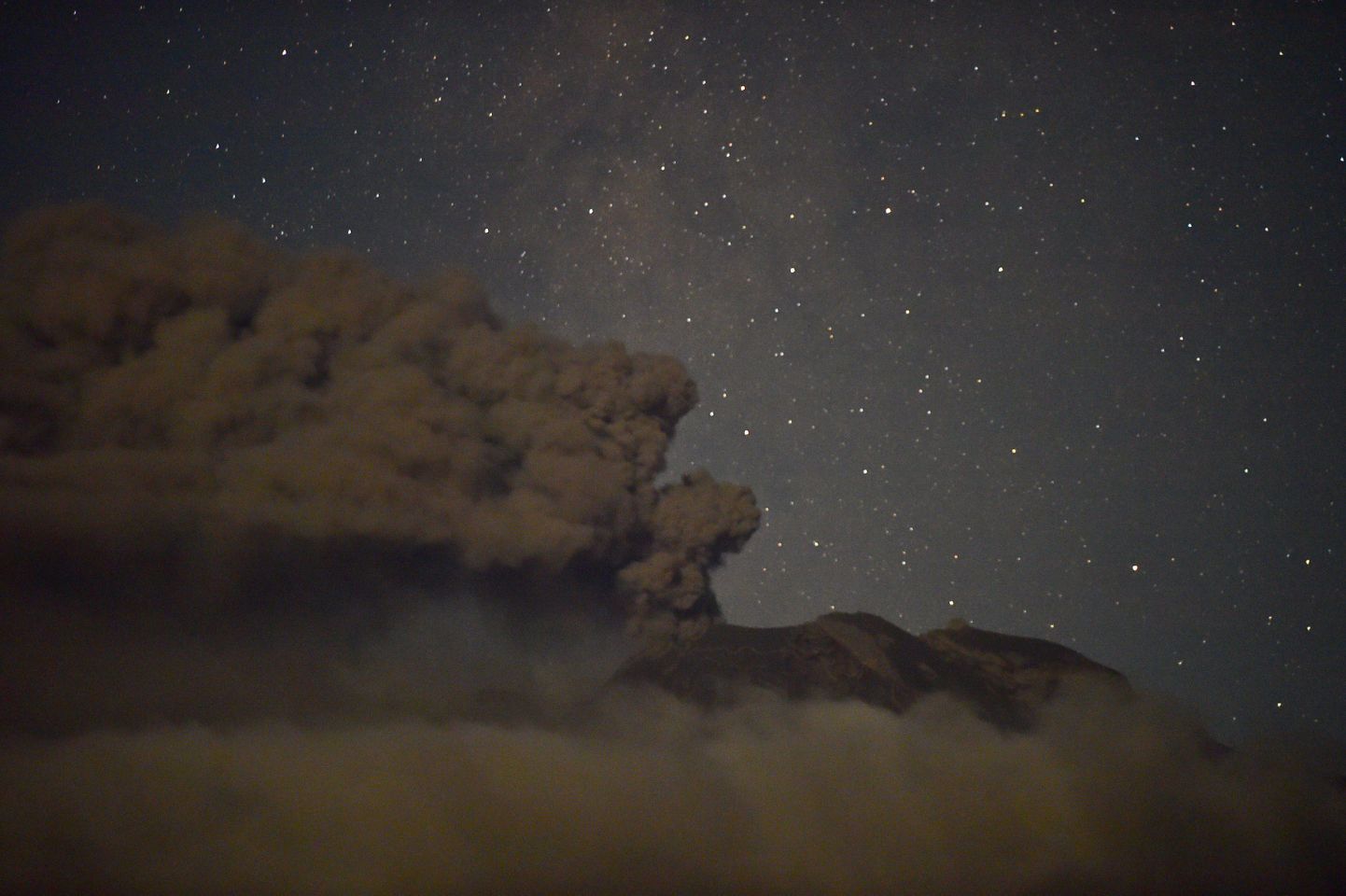 Tänane pilt Calbuco vulkaanist.