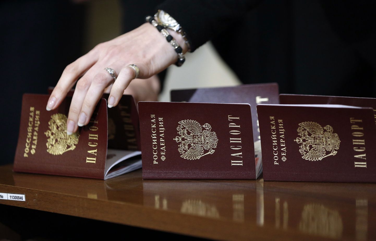 Venemaa passide väljastamine Simferopolis.