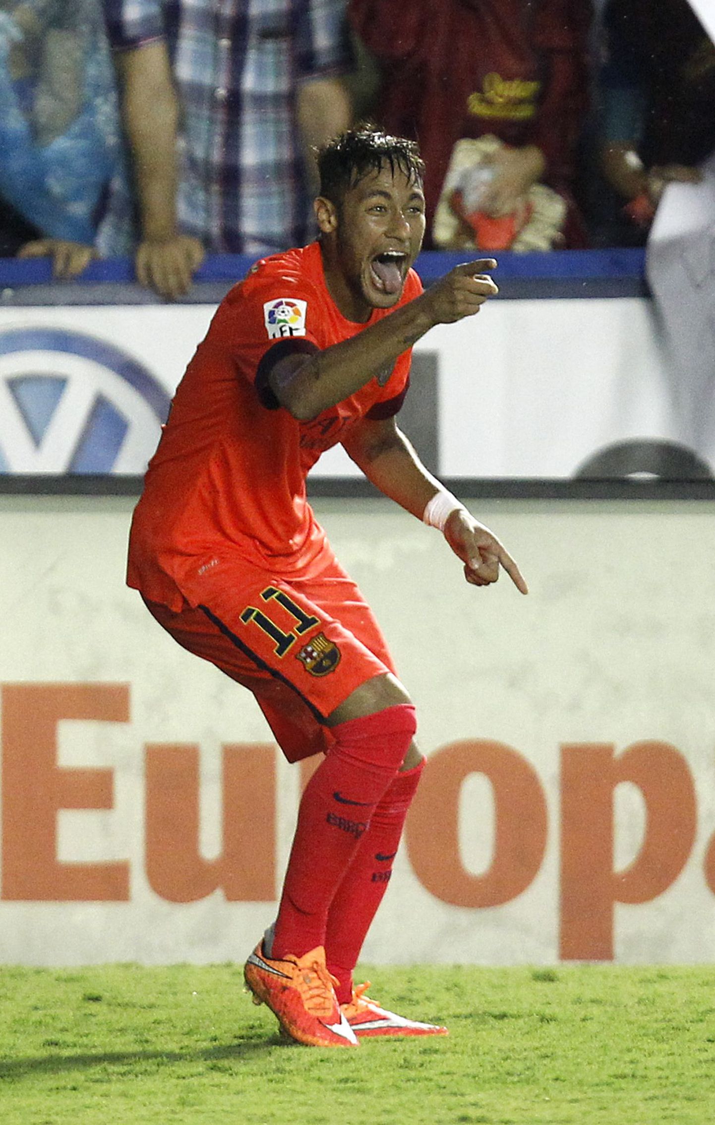 Neymar tähistamas Levante vastu löödud väravat.