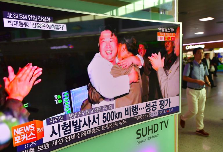 Lõuna-Korea teleuudised kajastamas Põhja-Koread. Foto: Scanpix