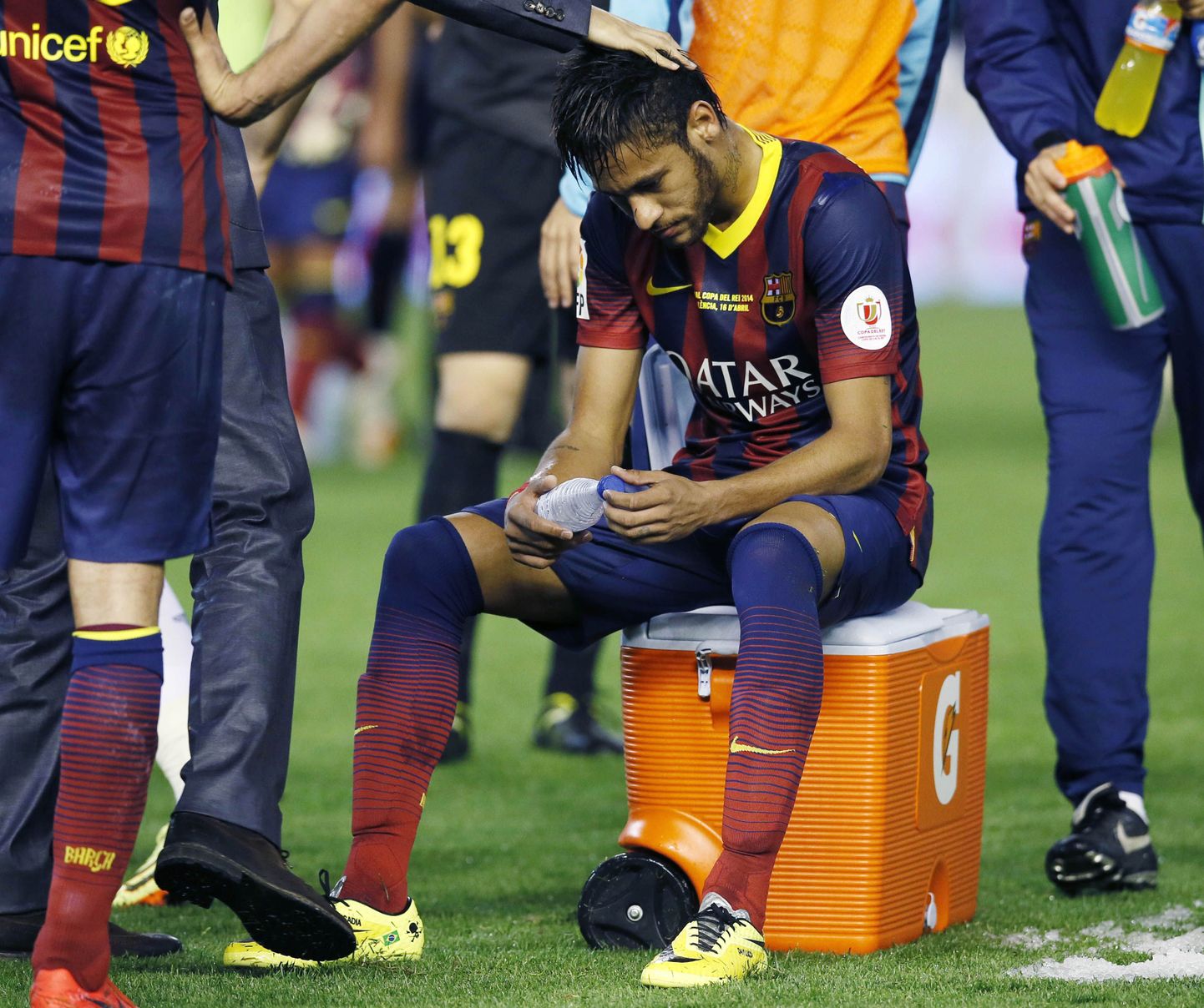 Barcelona ründaja Neymari klubihooaeg võib halvemal juhul läbi olla.