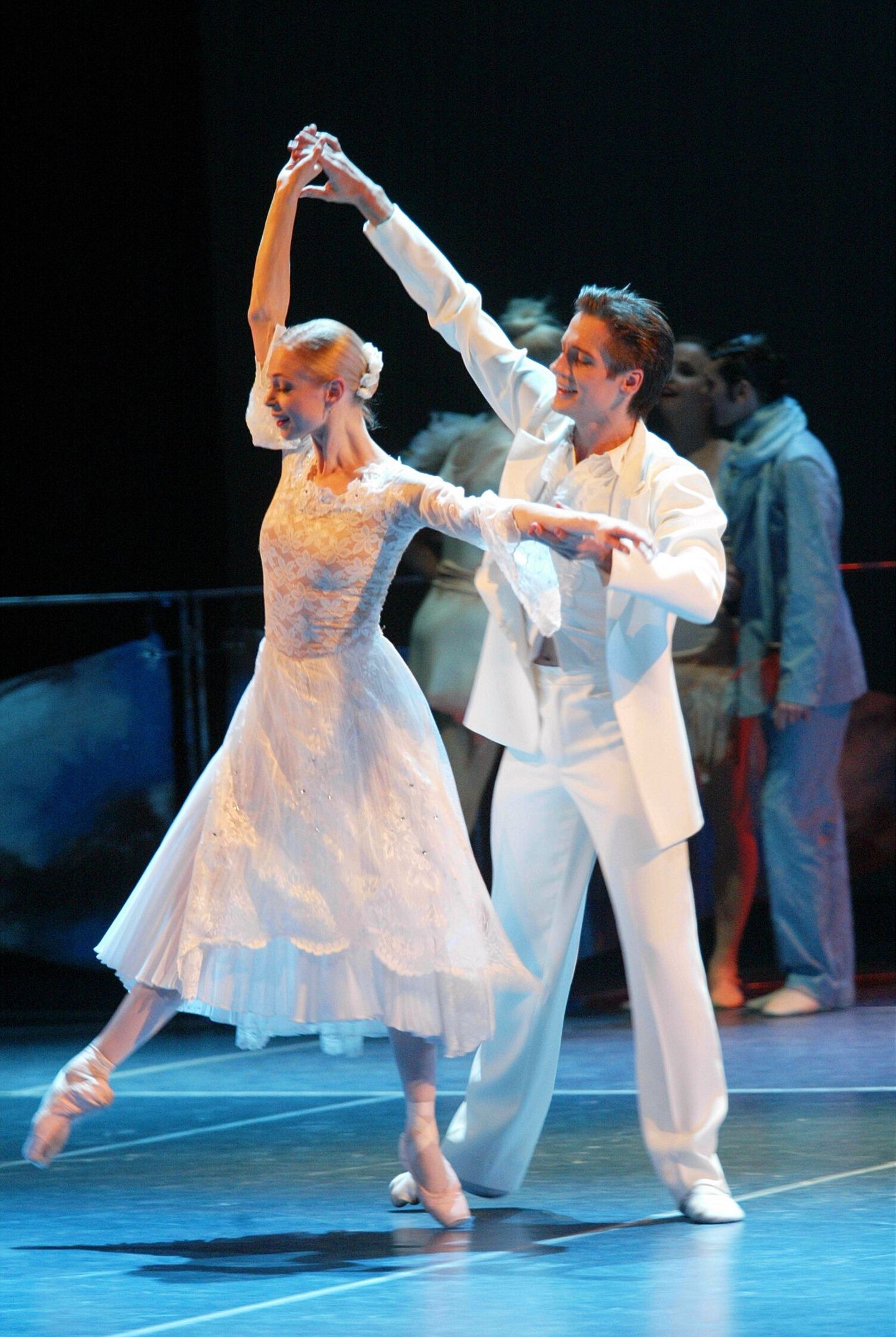 Inglise Rahvuslikus Balletis tantsivad Age Oks ja Toomas Edur.
