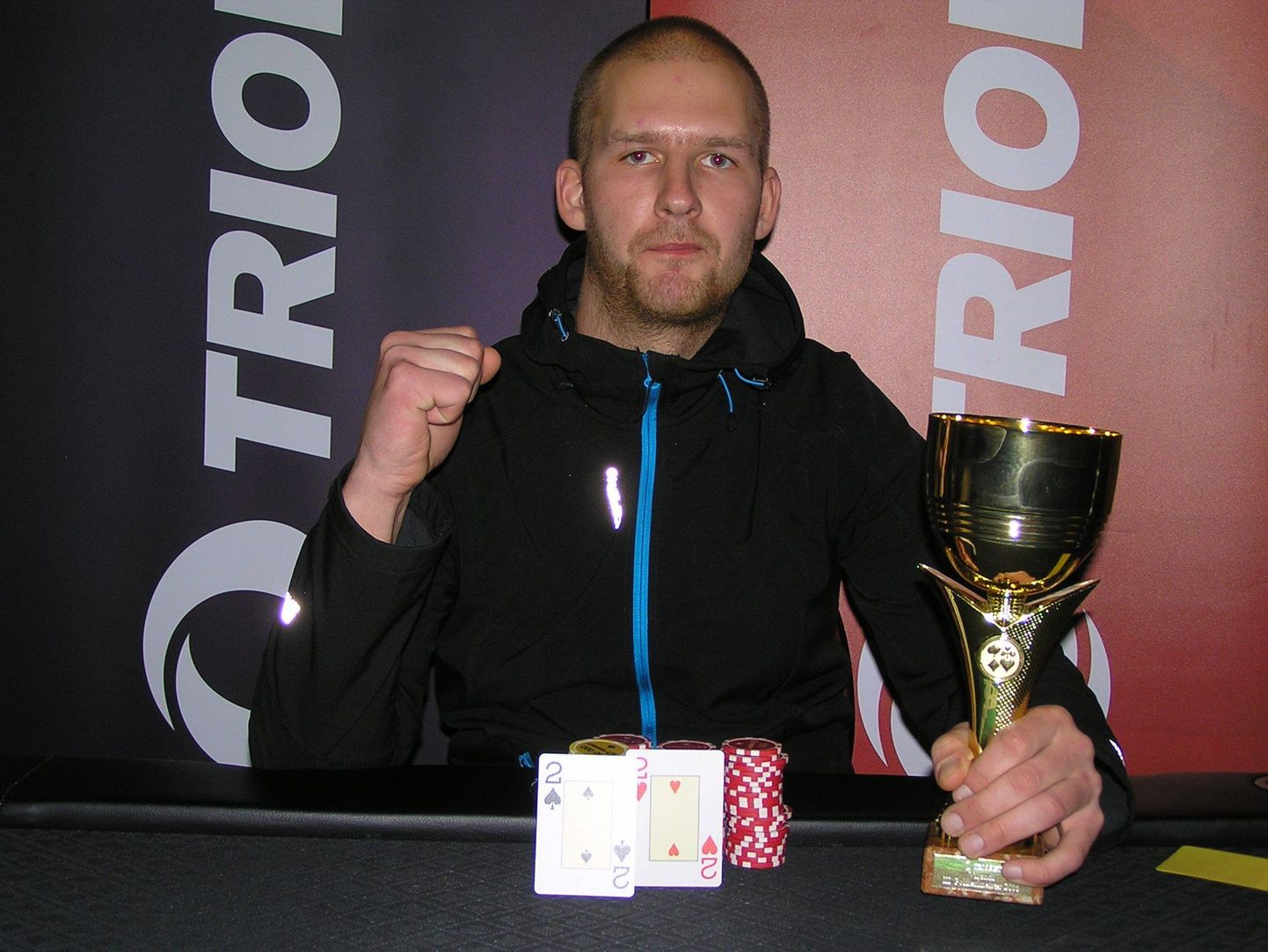 Viljandi pokkerimeistriks tuli otepäälane Mirko Raid.