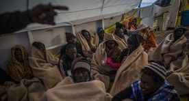 Liibüa rannikuvetest toodi kaldale 3000 ebaseaduslikku sisserändajat