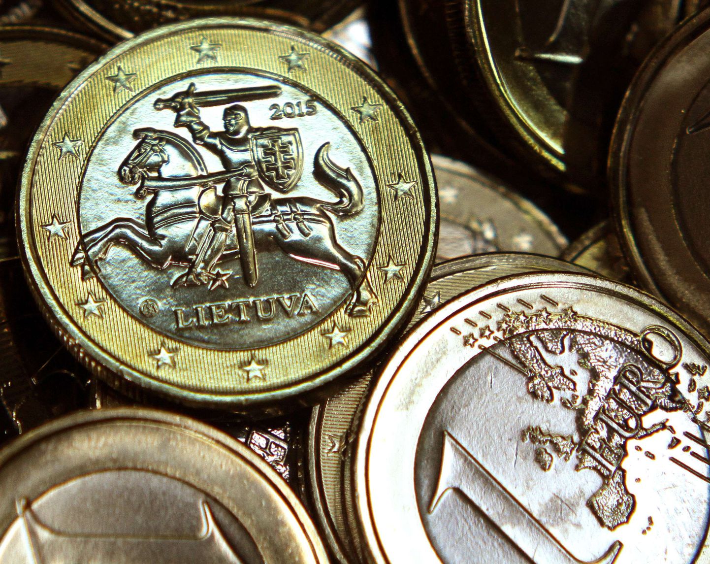 Leedu esimesi euromünte tutvustati täna Vilniuses.