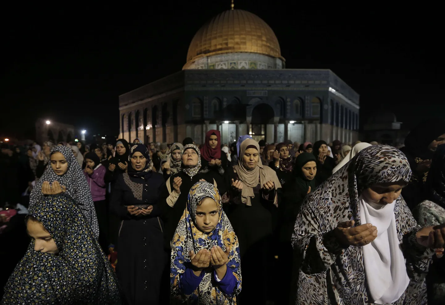 Palvetajad Al-Aqsa mošee juures.