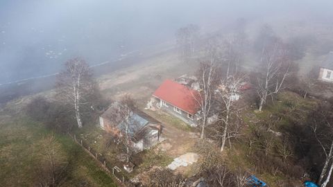 Предыдущее правительство ушло в отставку, а вопрос о домах пограничников остался висеть в воздухе