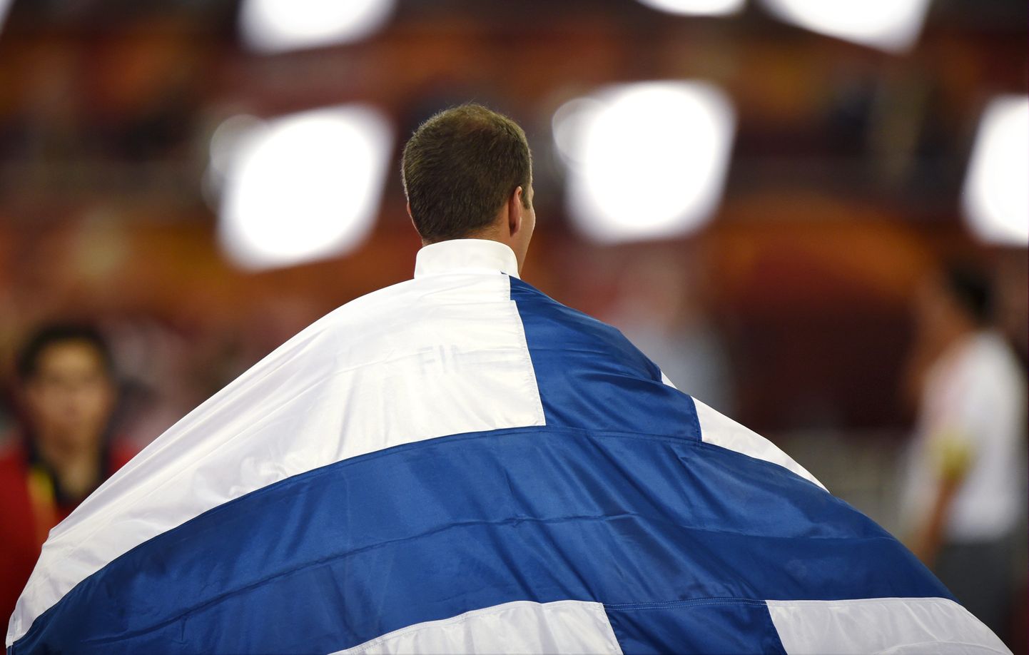 Tero Pitkämäki Soome lipuga
