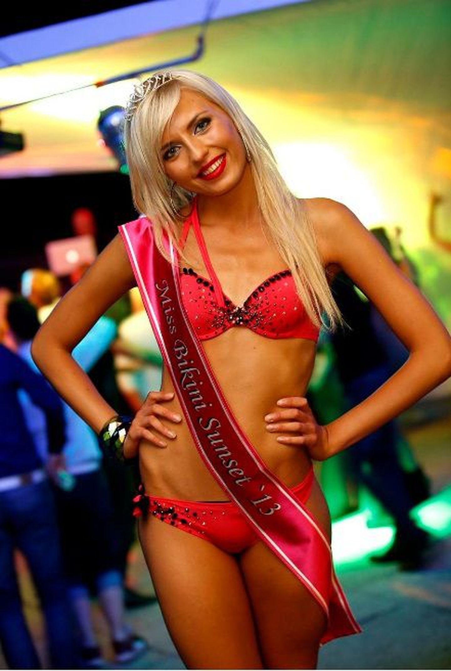 1. augustil leiab Pärnus, ööklubis SUNSET aset MISS BIKINI SUNSET `14 iludusvõistlus. Miss Bikini Sunset 2013  võitja Kristin Salupuu
