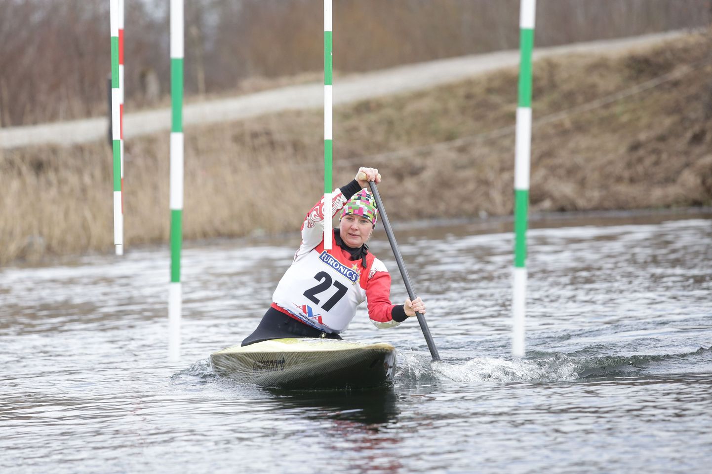 Süstasõitja Külli Raudsalu Lääne-Virumaa meistrivõistlustel.