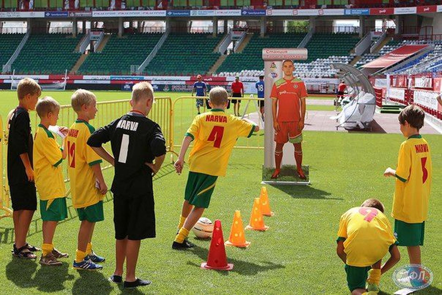 Юные нарвские футболисты на турнире в Москве.