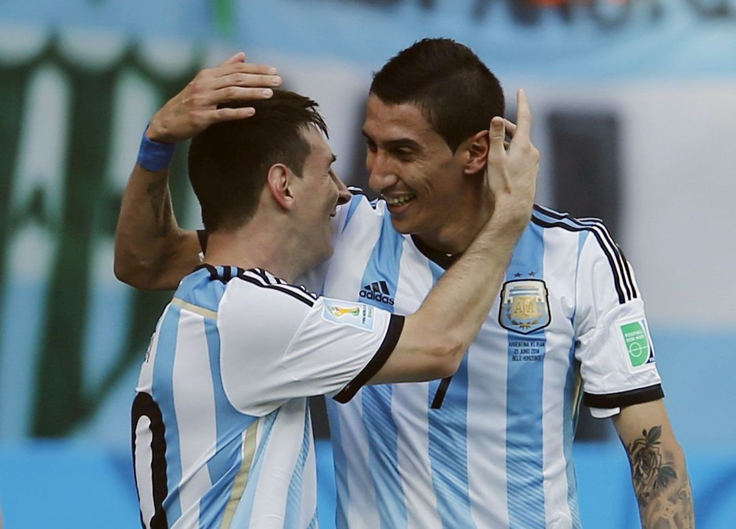 Lionel Messi (vasakul) ja Angel Di Maria suvisel MMil.