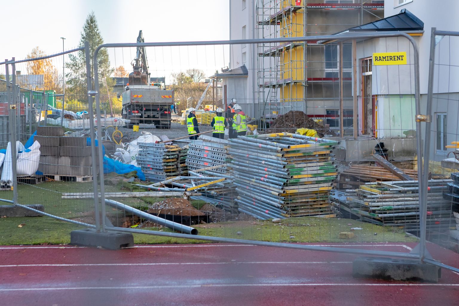 EHITUSTANNER: Kuressaare Hariduse koolimaja ehituseks on miljonid juba kulunud ja kuluvad veel.