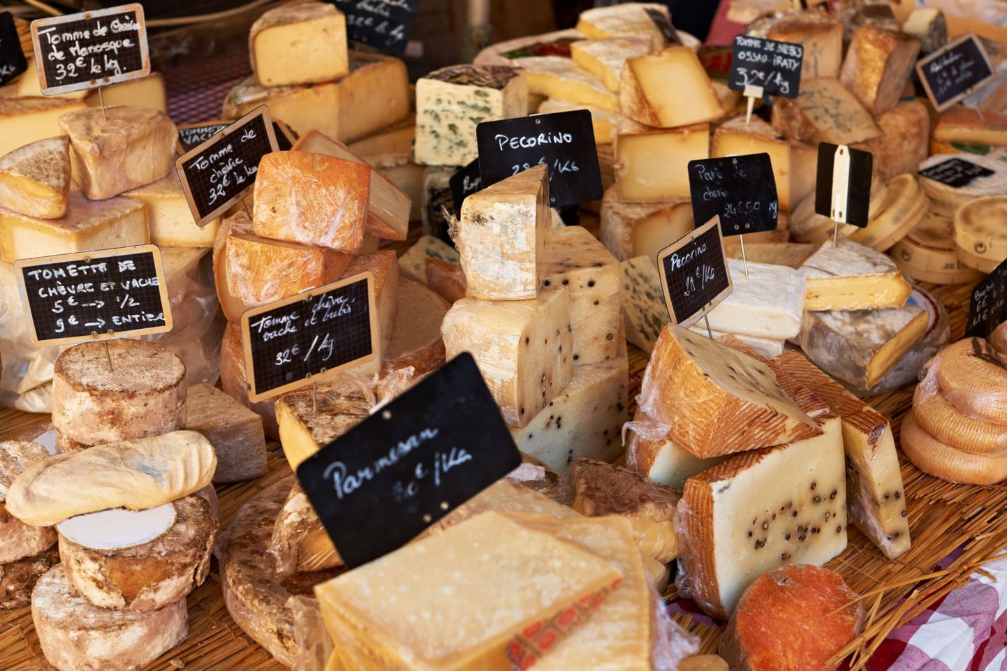 Taani juustusõprade elu läheb tänu «rasvamaksule» kallimaks.