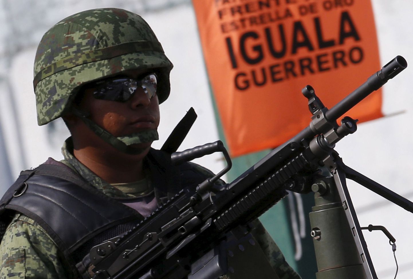 Mehhiko sõdur kontrollpunktis Iguala linna lähedal.